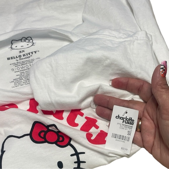 SANRIO HELLO KITTY White Tee 3X - Picture 5 of 6